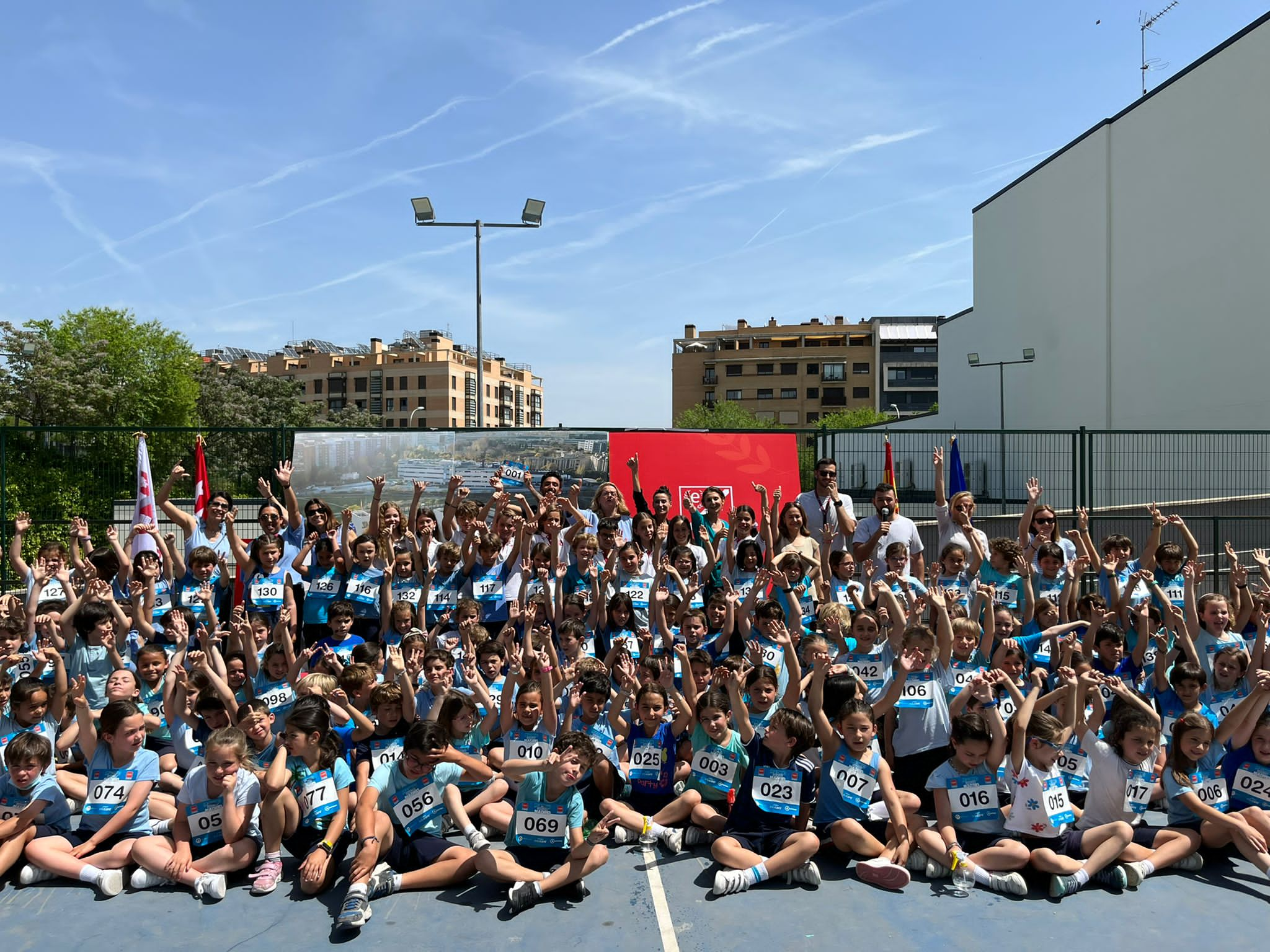 Pistoletazo de salida a la carrera solidaria Madrid corre por Madrid